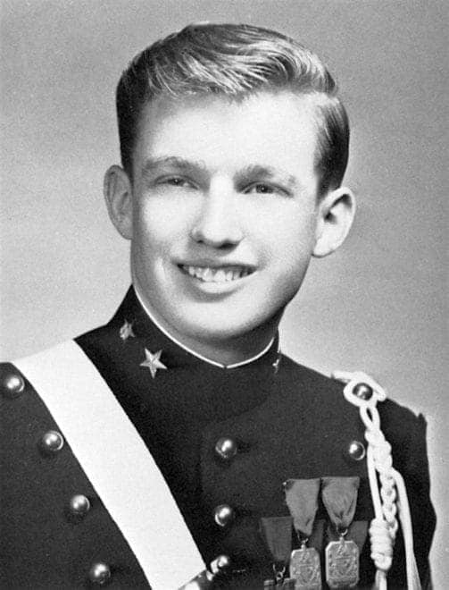 Donald Trump, 1964, Military Academy, Seth Poppel. La vida miserable de donaldo juan trump