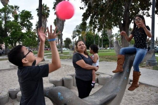 Cómo discriminan contra personas con enfermedades crónicas