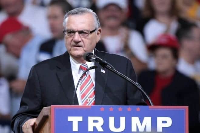 Joe arpaio vuelve: patadas de ahogado