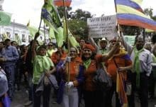 El pueblo protesta en las calles del ecuador