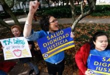Poll: Abortion enters top 5 Latino issues