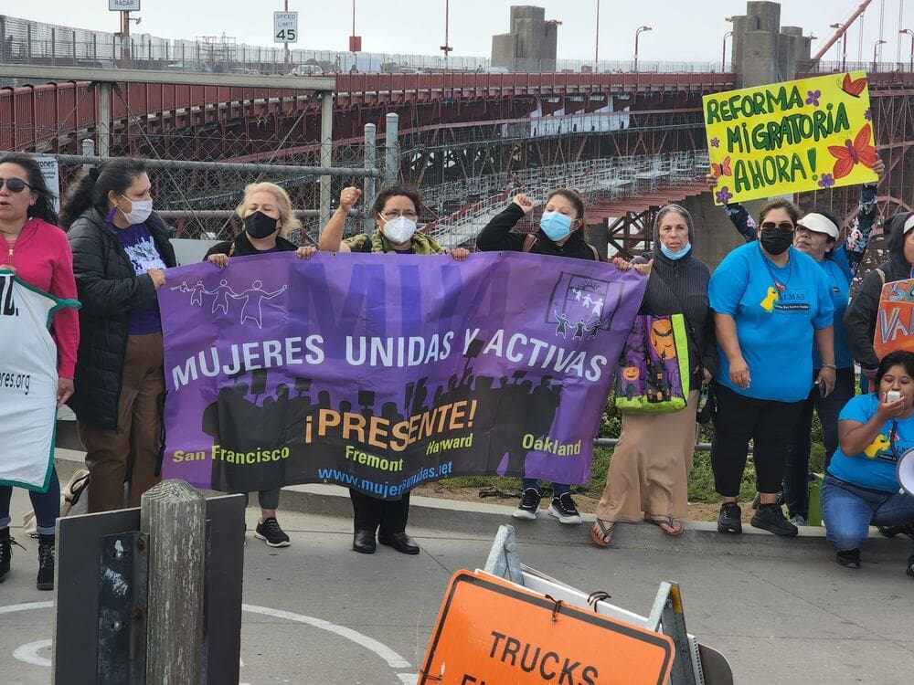 Mujeres Unidas y Activas (MUA)